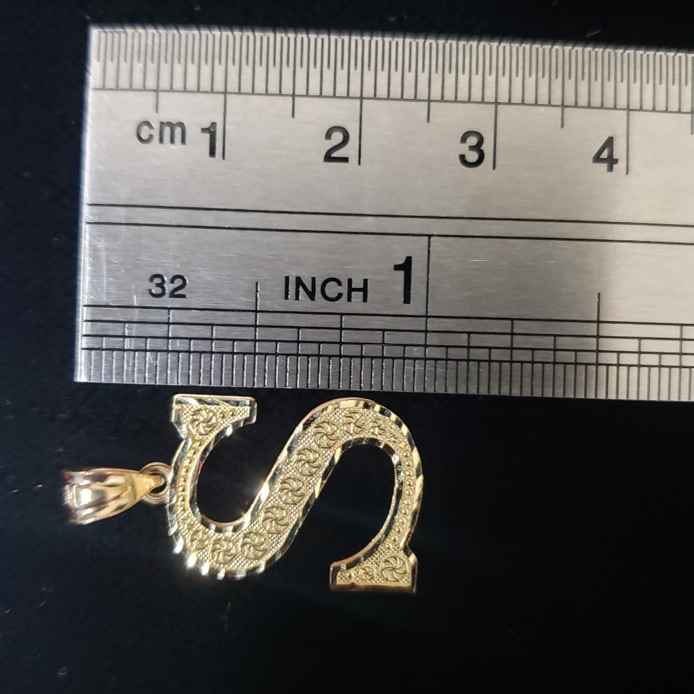 10kt Gold Letter S Pendant - Picture 4 of 11